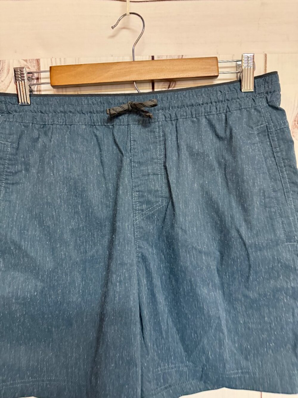 KÜHL Men’s Getaway Shorts Medium Blue Textured Hemp Stretch‎ EUC - Picture 3 of 13